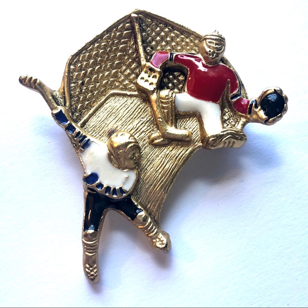 Hockey Pin Unique Vintage Gift Unisex